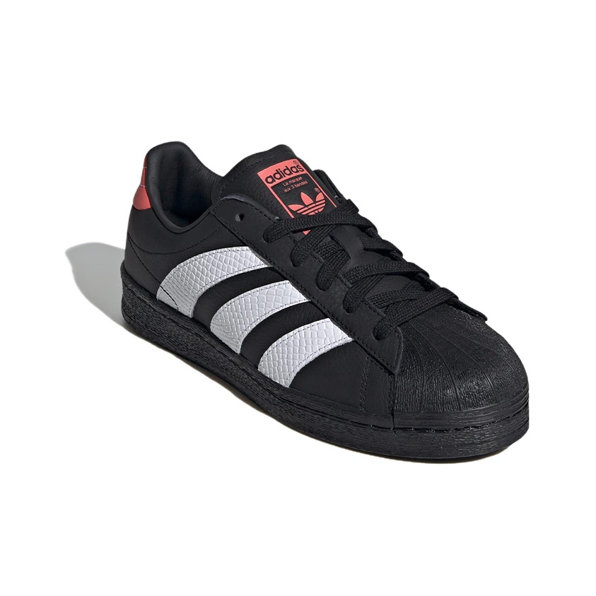 Adidas Originals Superstar 82  - Adidas Shoes Superstar recensione e prezzo